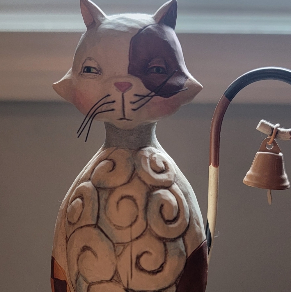 Jim Shore Vigilance Cat Figurine - Multicolor - Picture 4 of 7
